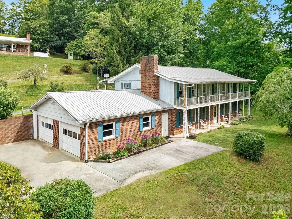 106 Flora Lina Drive Brevard NC 28712