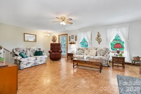 106 Flora Lina Drive Brevard NC 28712