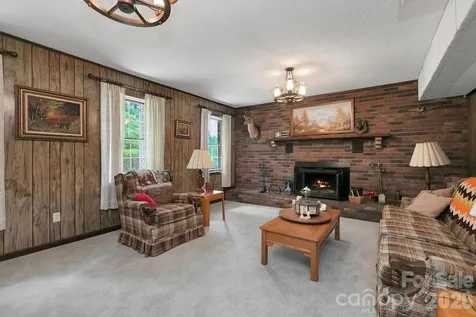 106 Flora Lina Drive Brevard NC 28712