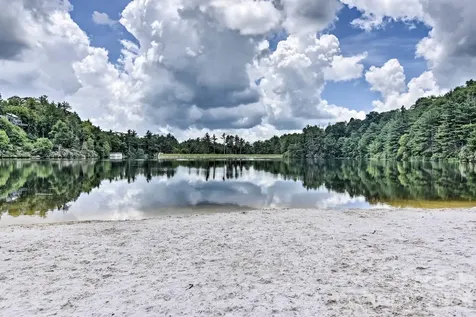 209 Meadow Loop Newland NC 28657