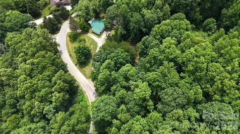 400 & 402 Sharon Road Fairview NC 28730
