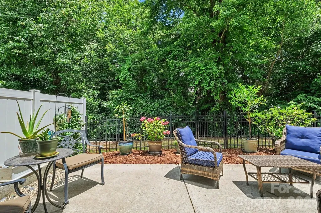 16247 Annahill Court Charlotte NC 28277