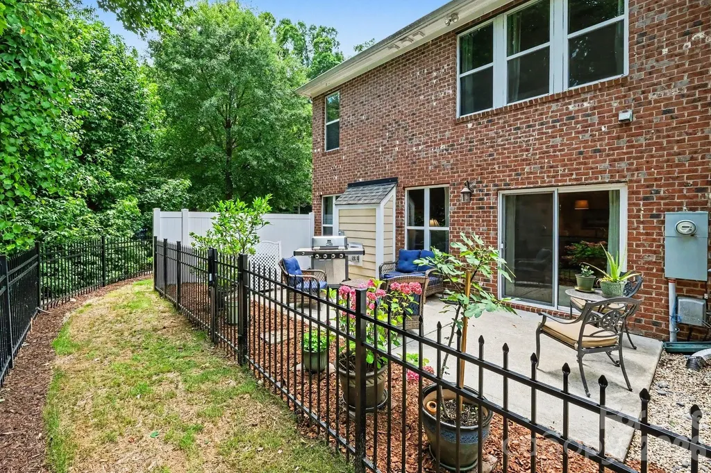 16247 Annahill Court Charlotte NC 28277