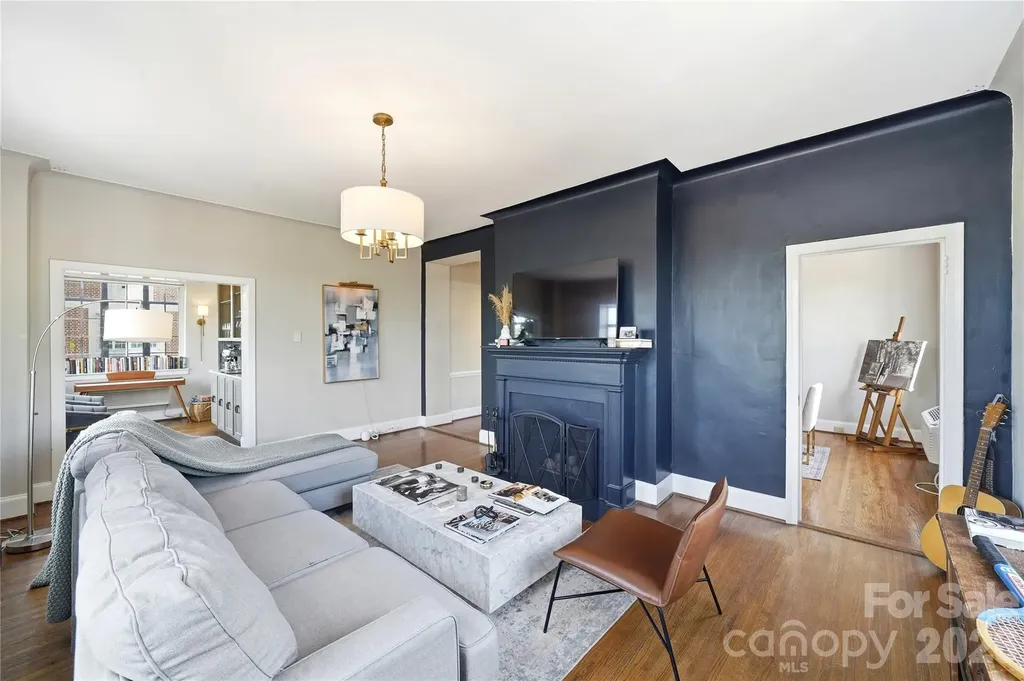 301 W 10th Street Charlotte NC 28202