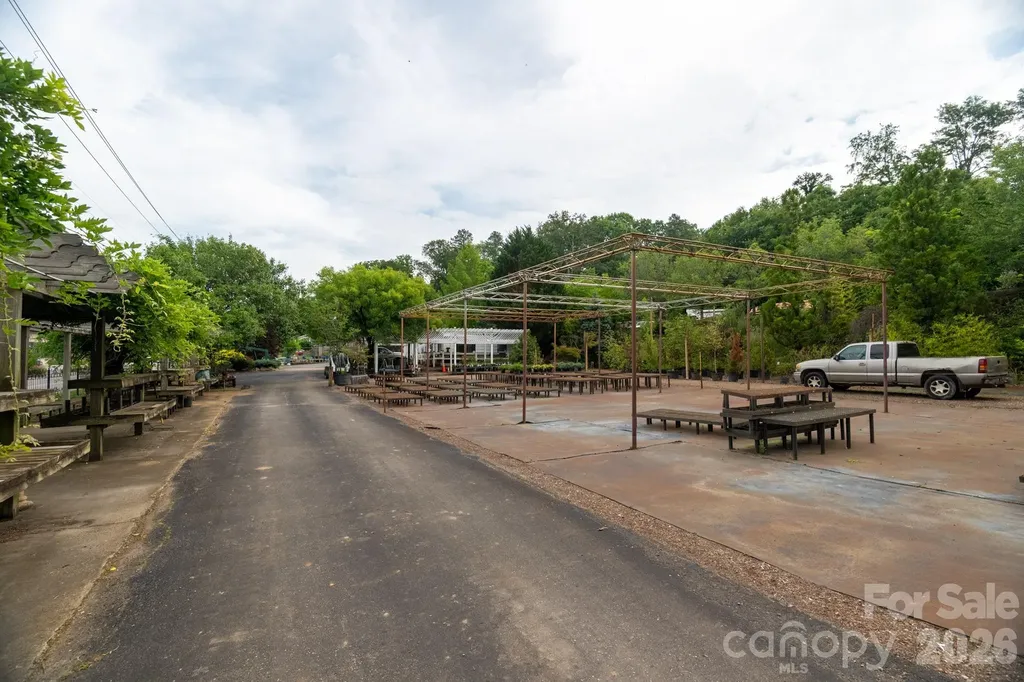 91 Weaverville Road Asheville NC 28804