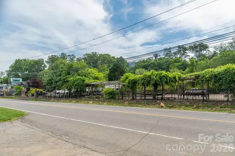 91 Weaverville Road Asheville NC 28804