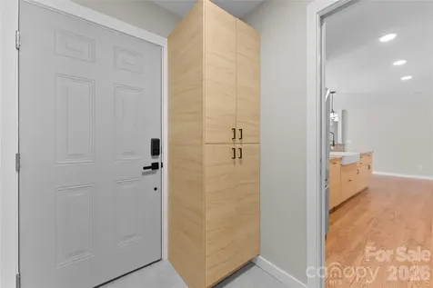 88 Skyview Terrace Asheville NC 28806