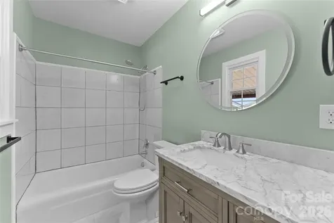 88 Skyview Terrace Asheville NC 28806
