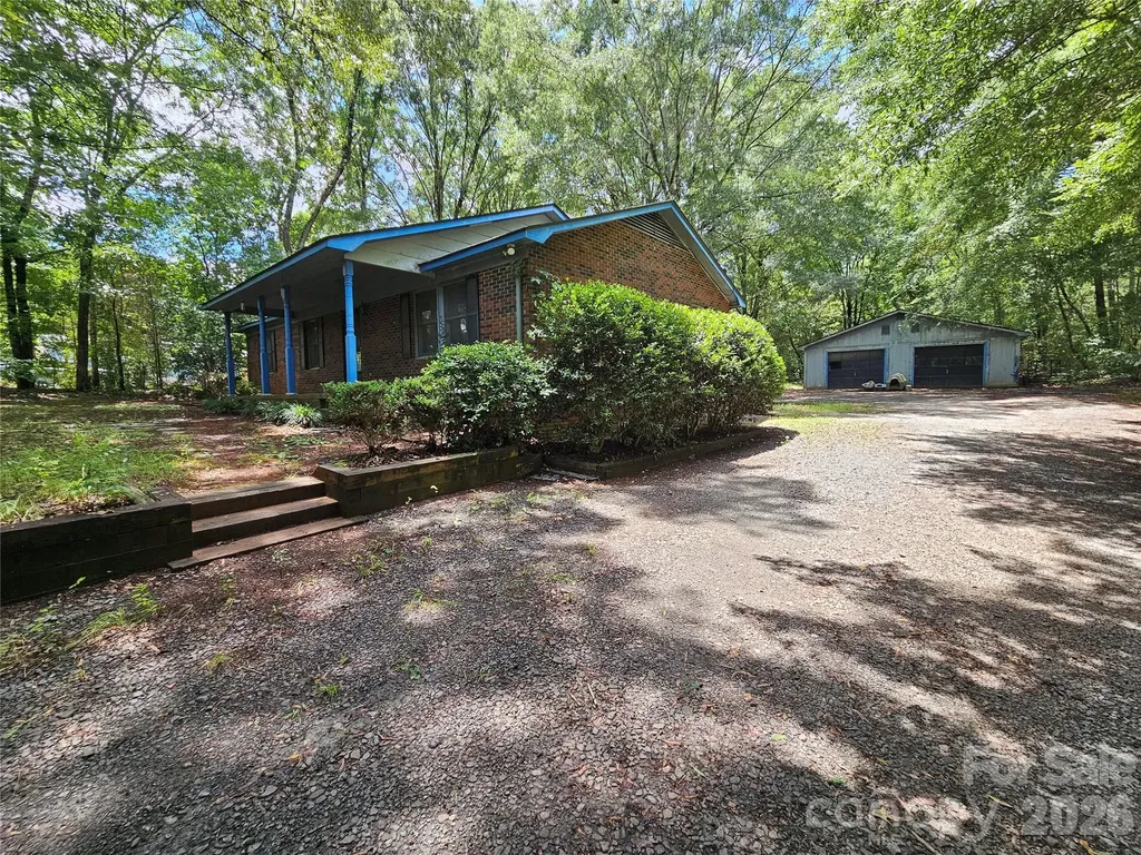 11488 Beagle Street Midland NC 28107