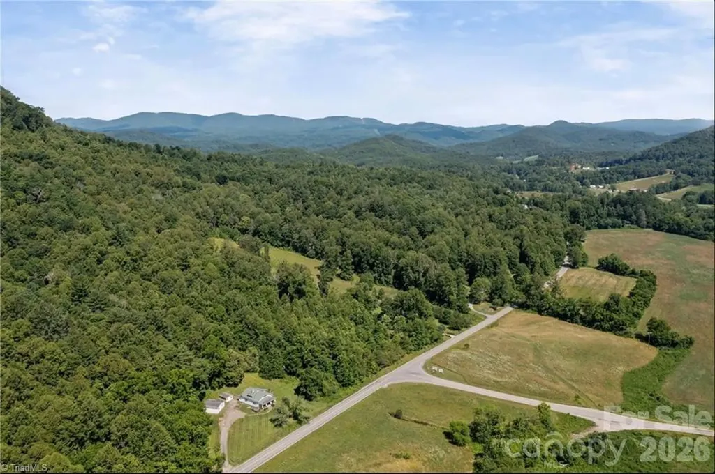 6689 Nc Highway 16 Millers Creek NC 28651