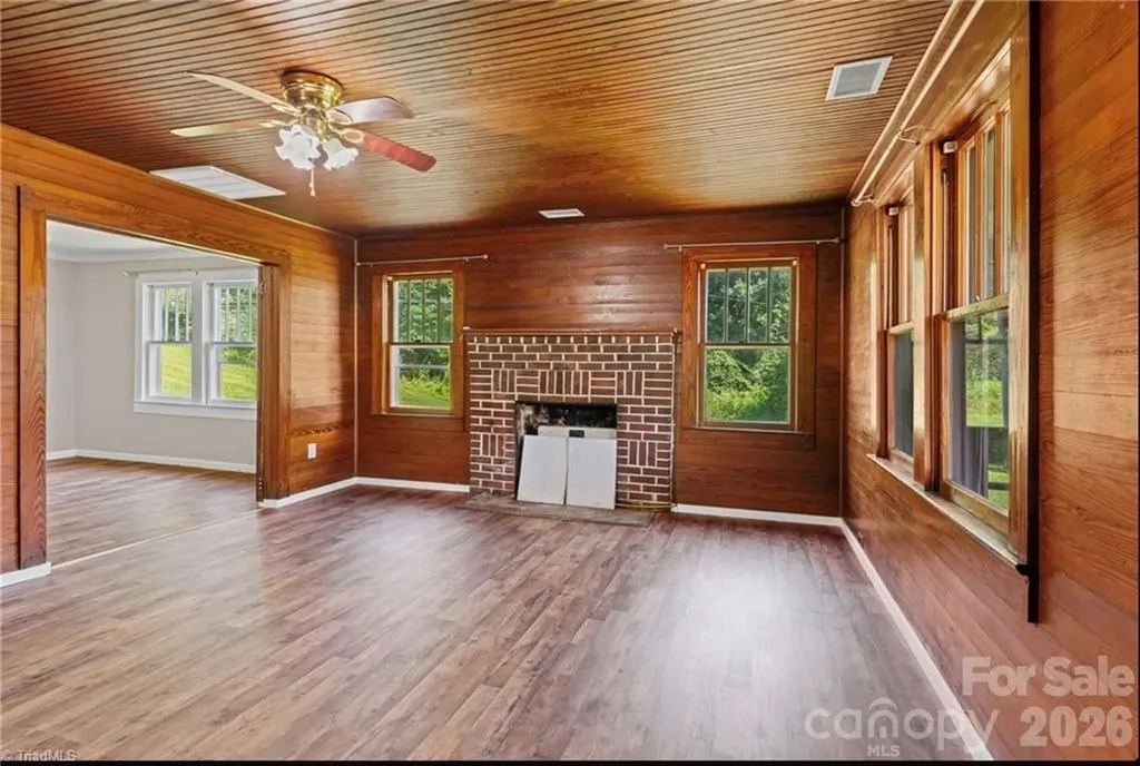 6689 Nc Highway 16 Millers Creek NC 28651