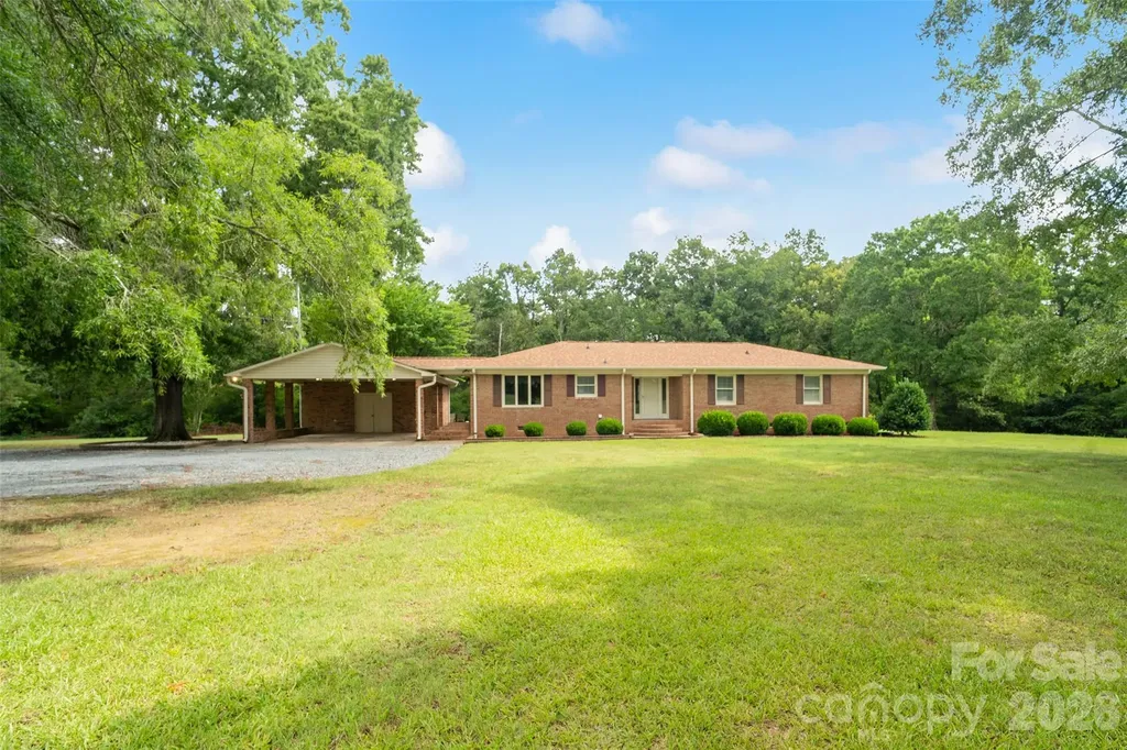 1515 Hasty Road Marshville NC 28103