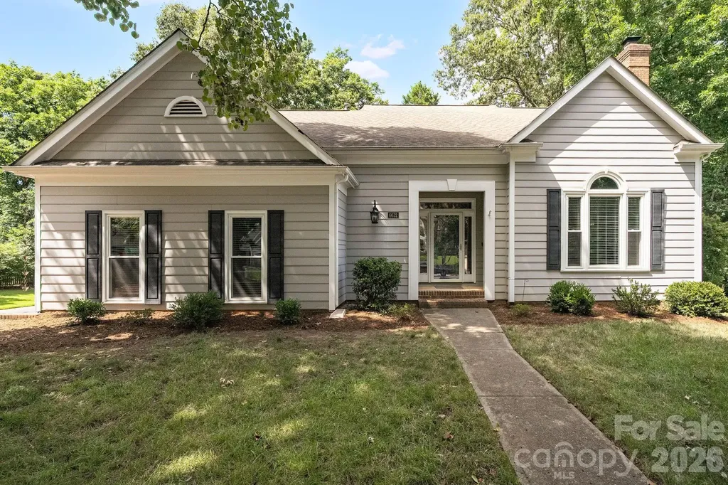 6632 Elmstone Drive Charlotte NC 28277