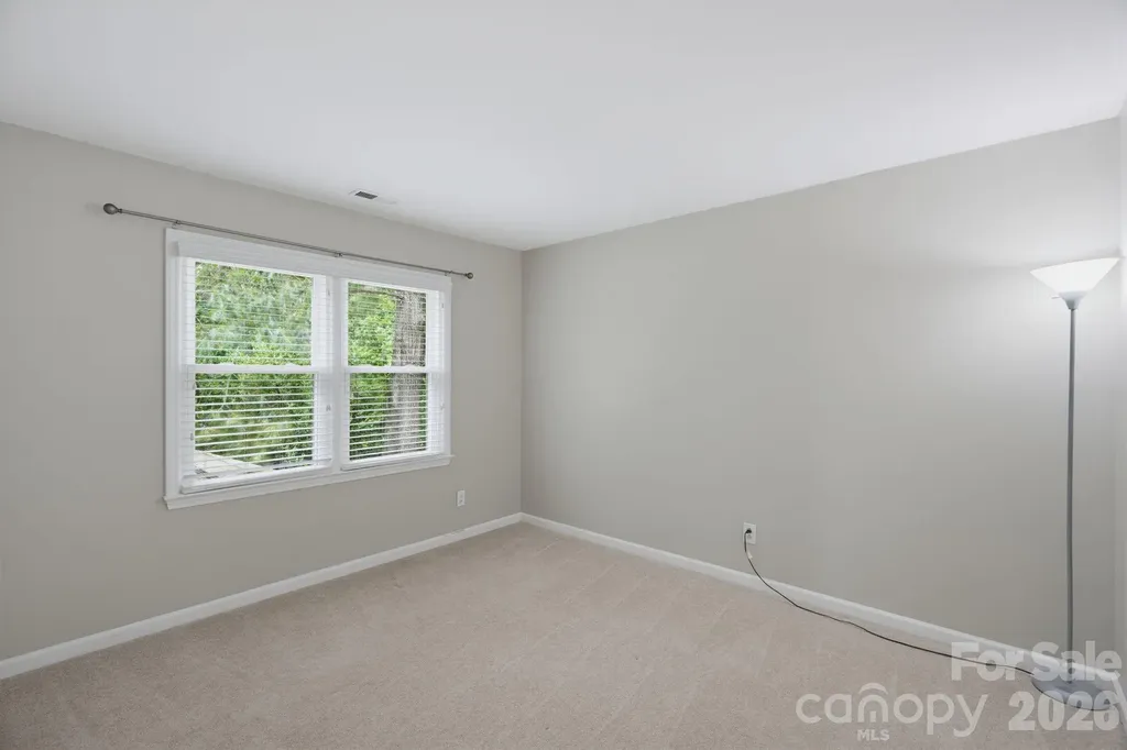 6632 Elmstone Drive Charlotte NC 28277