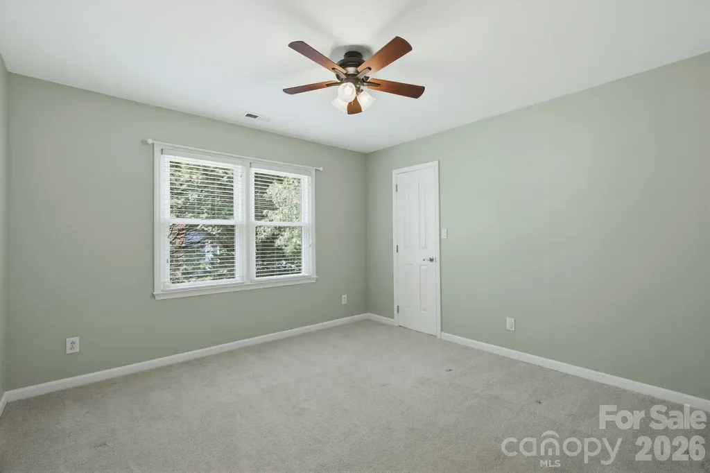 6632 Elmstone Drive Charlotte NC 28277