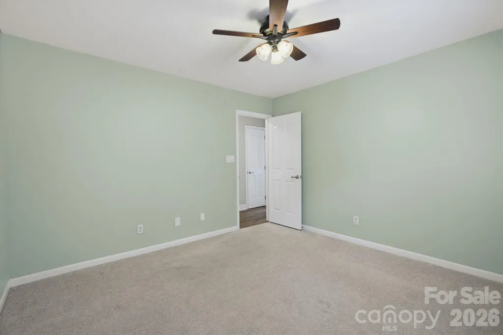6632 Elmstone Drive Charlotte NC 28277