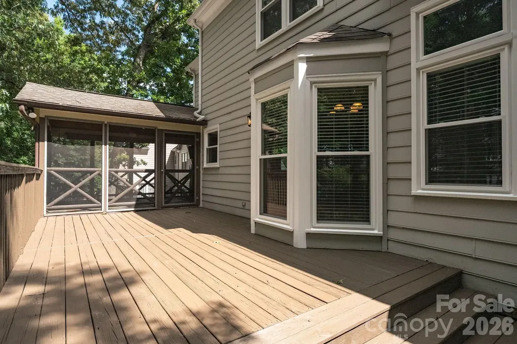 6632 Elmstone Drive Charlotte NC 28277