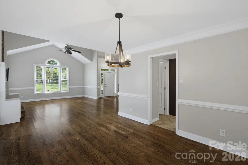 6632 Elmstone Drive Charlotte NC 28277