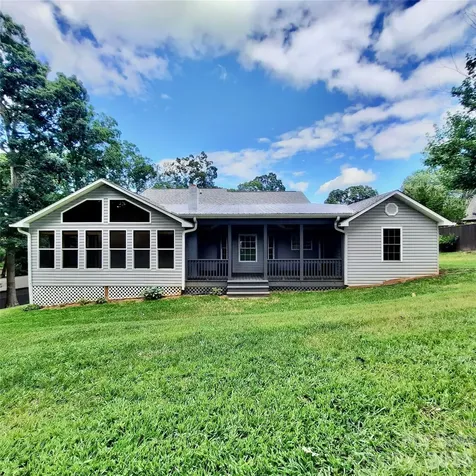 40 Brierfield Drive Candler NC 28715