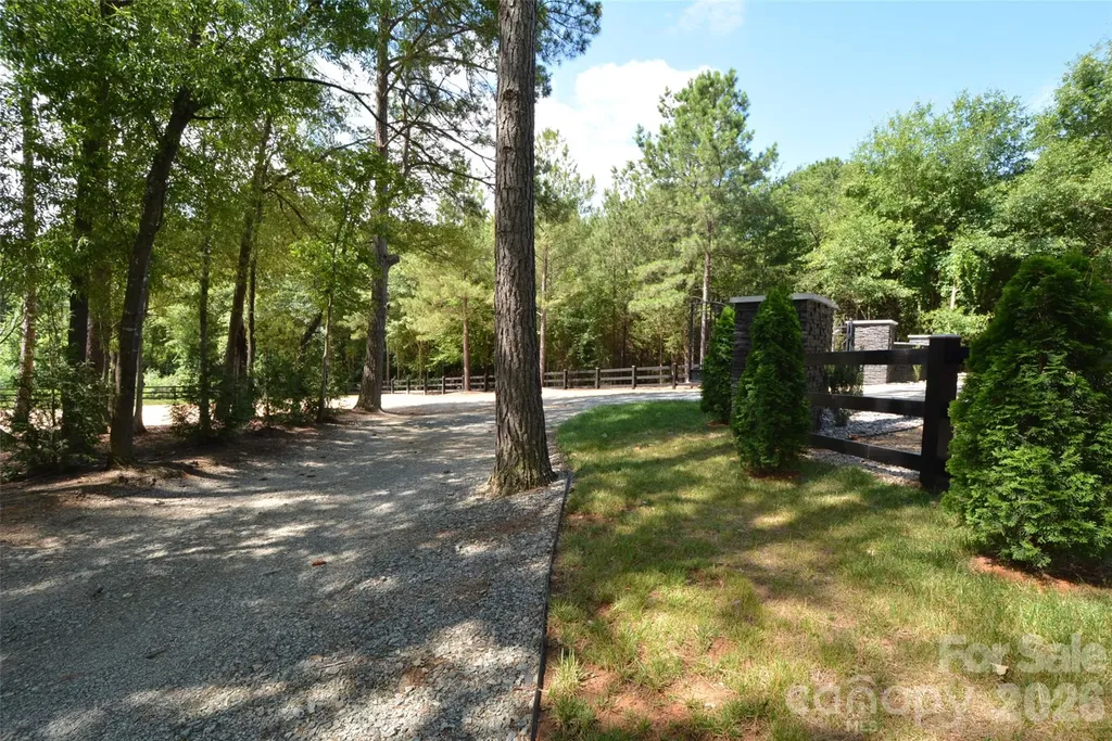 146 Julius Mac Road Stanley NC 28164