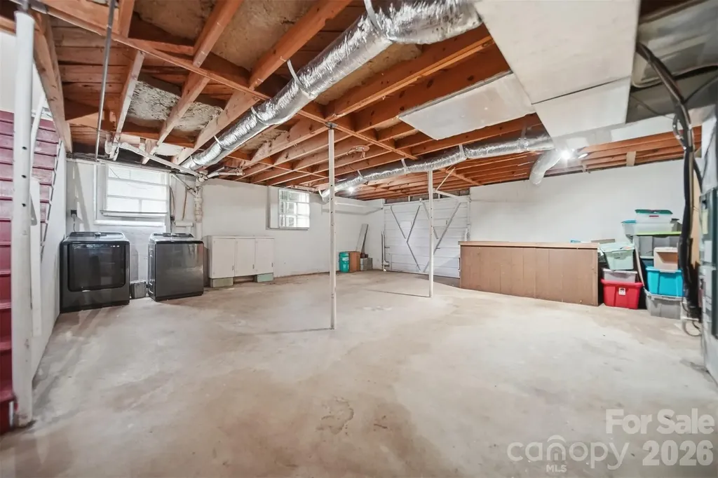 4219 Benfield Drive Hudson NC 28638