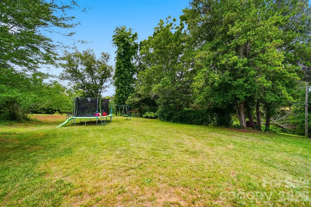 4219 Benfield Drive Hudson NC 28638