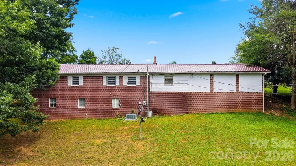 4219 Benfield Drive Hudson NC 28638