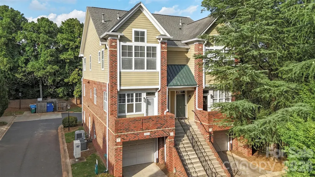 1515 Ranlo Avenue Charlotte NC 28204