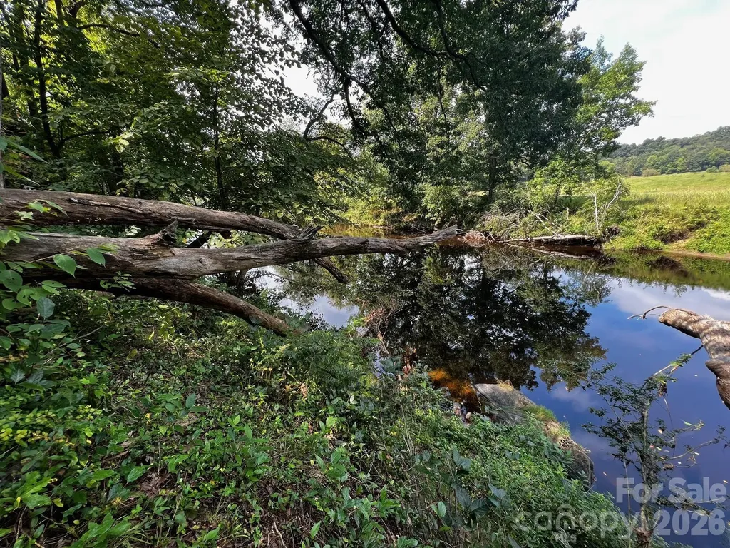 37 Amber Lane Clyde NC 28721