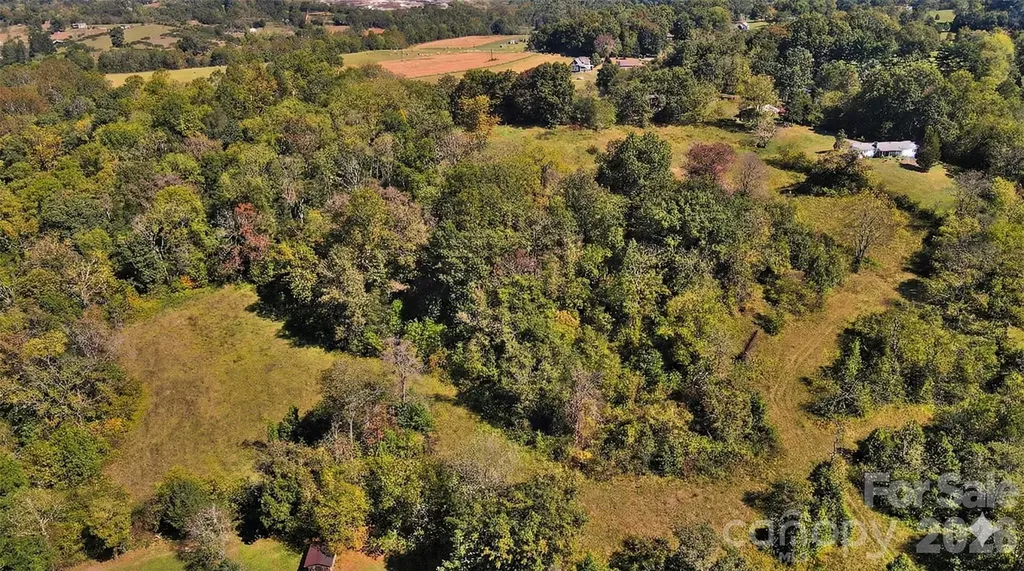 37 Amber Lane Clyde NC 28721