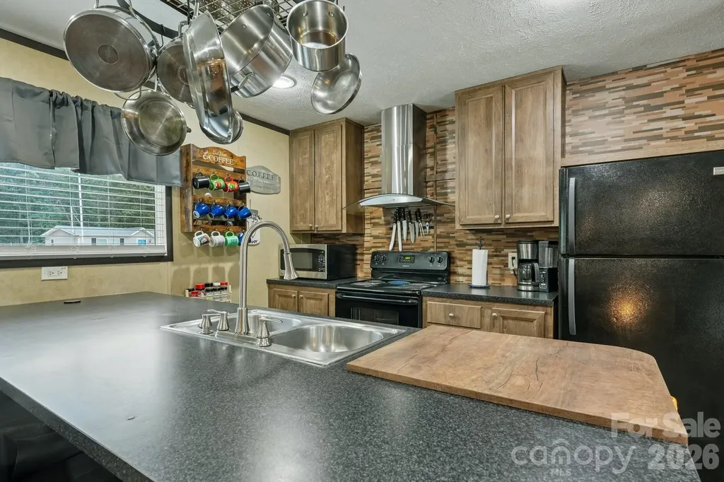 3443 Meldonna Drive Maiden NC 28650