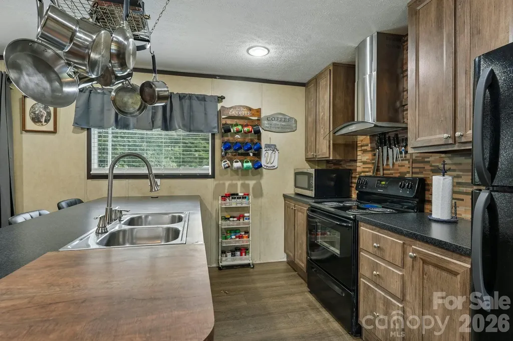 3443 Meldonna Drive Maiden NC 28650