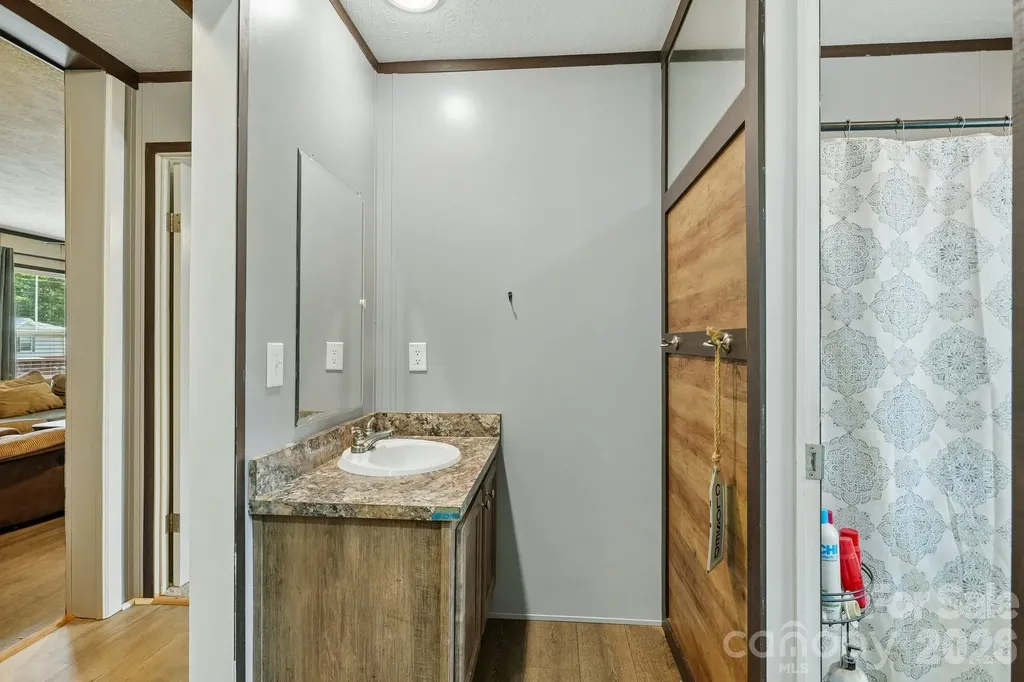 3443 Meldonna Drive Maiden NC 28650