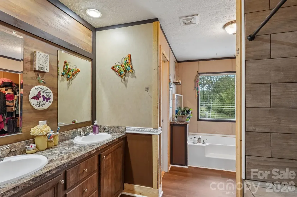 3443 Meldonna Drive Maiden NC 28650