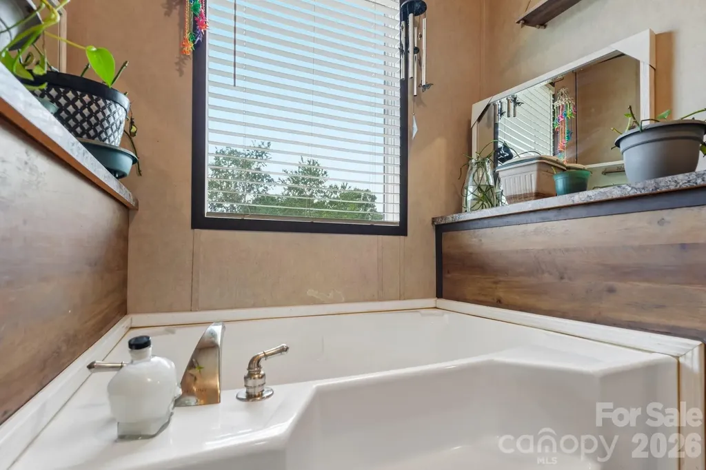 3443 Meldonna Drive Maiden NC 28650