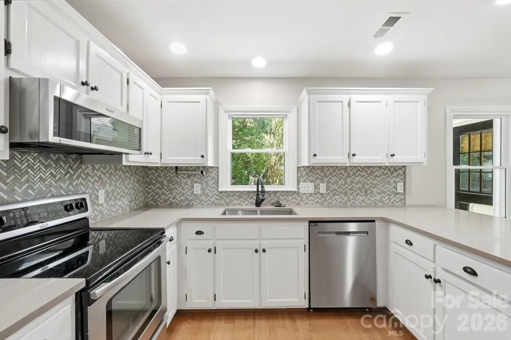2106 Caleo Circle Charlotte NC 28270