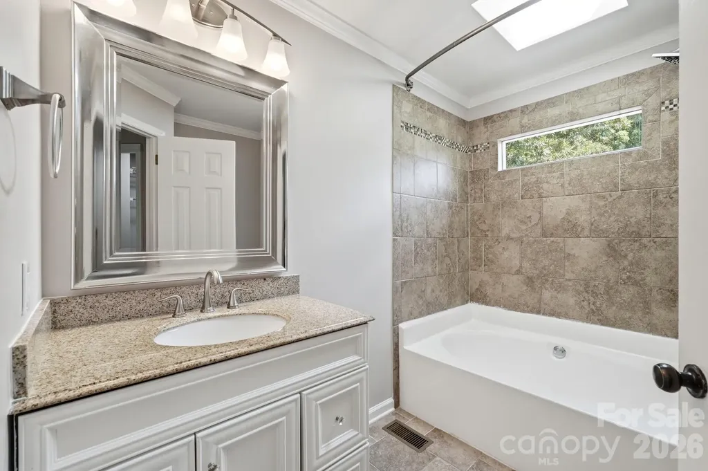 2106 Caleo Circle Charlotte NC 28270