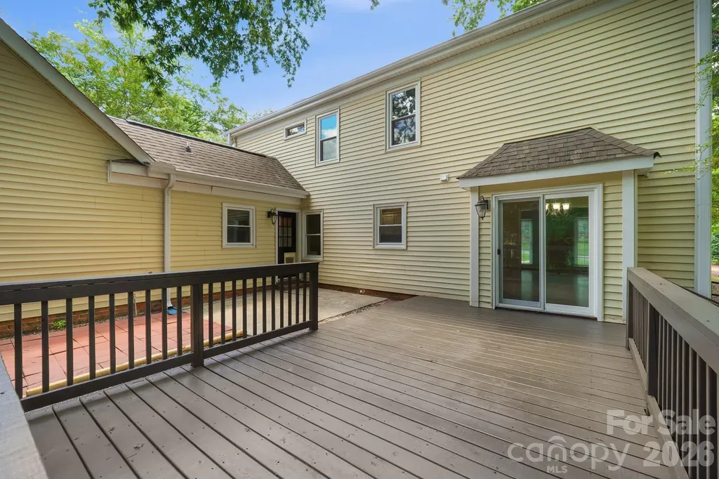2106 Caleo Circle Charlotte NC 28270