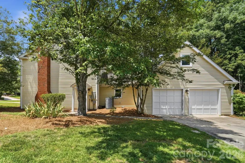 2106 Caleo Circle Charlotte NC 28270