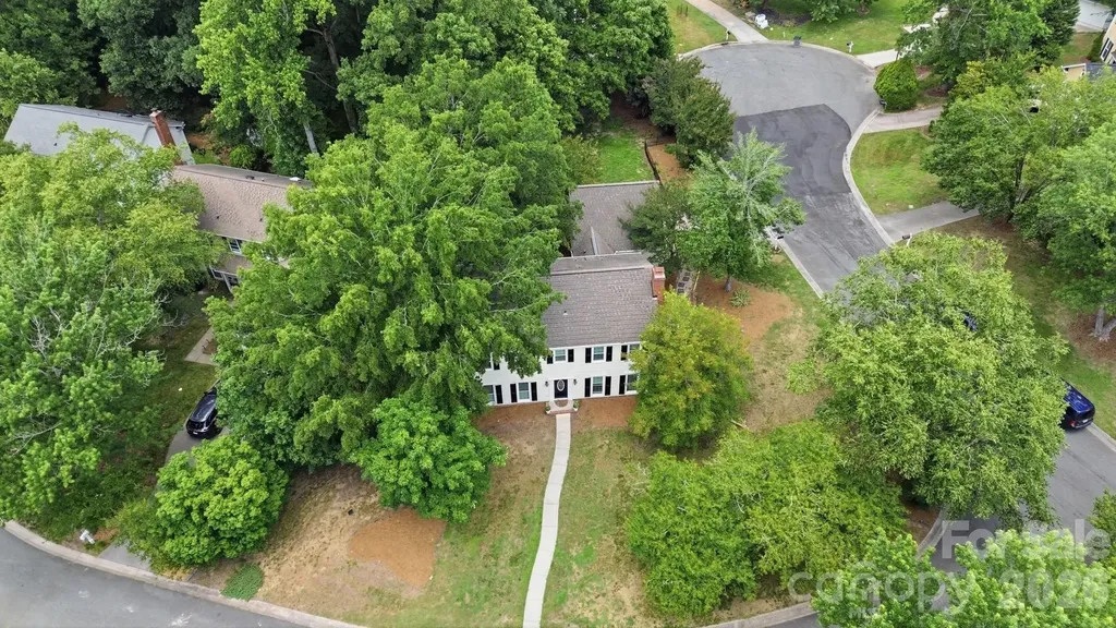 2106 Caleo Circle Charlotte NC 28270