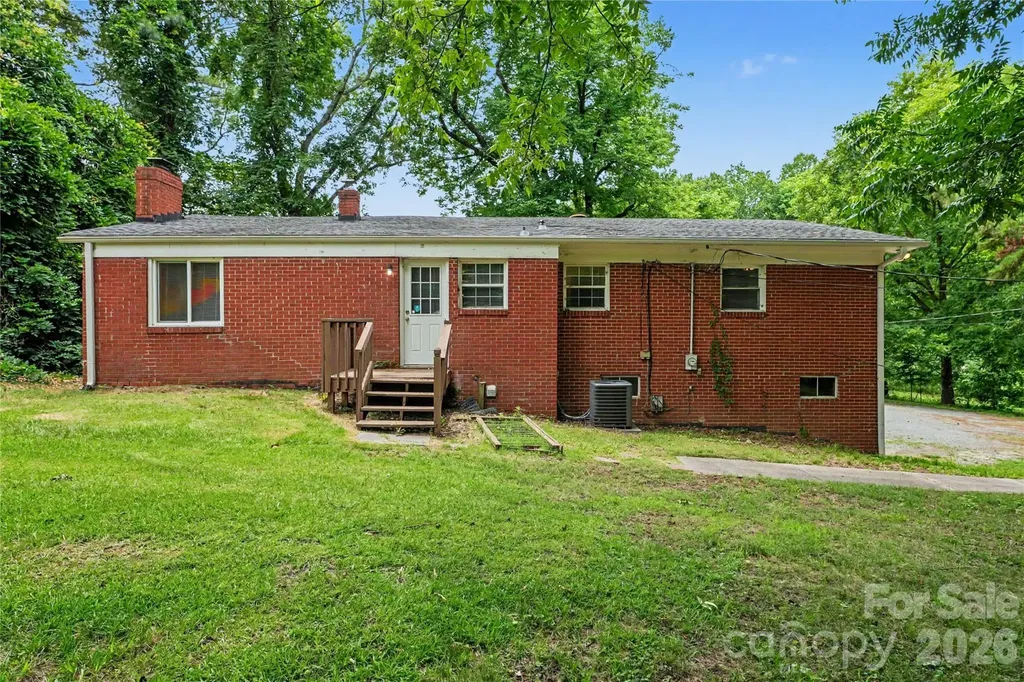 6931 Robinson Church Road Charlotte NC 28215