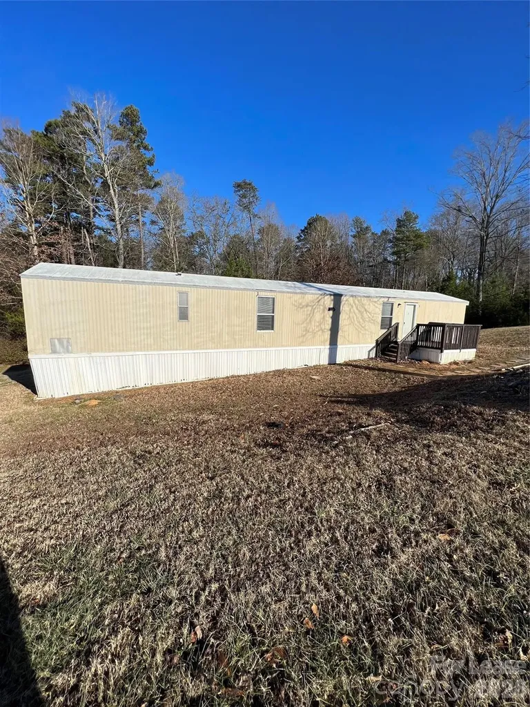 216 Tall Pines Lane Bessemer City NC 28016
