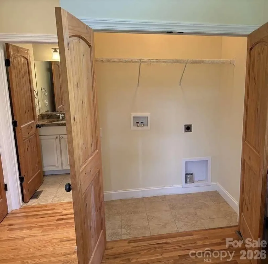 260 Bull Creek Road Asheville NC 28805