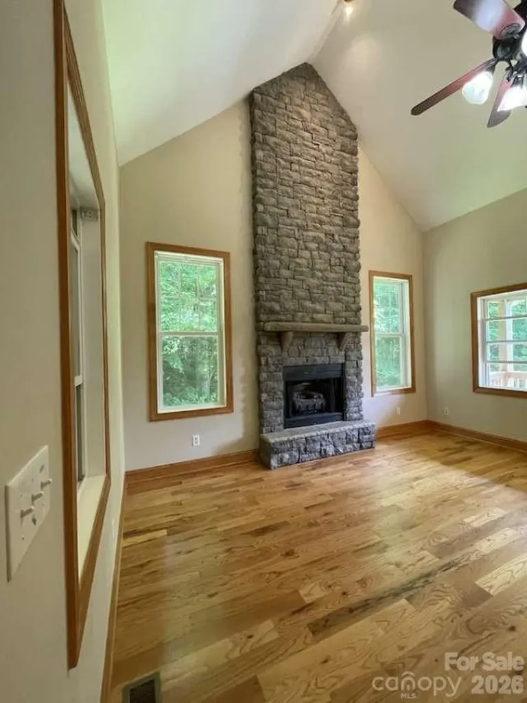 260 Bull Creek Road Asheville NC 28805