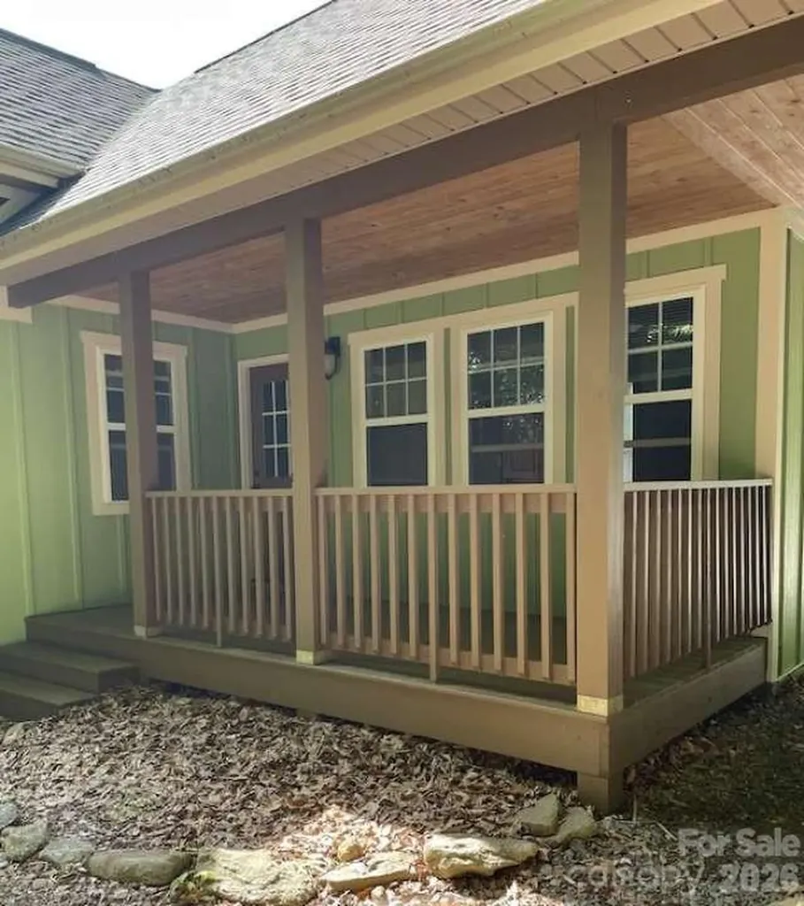 260 Bull Creek Road Asheville NC 28805