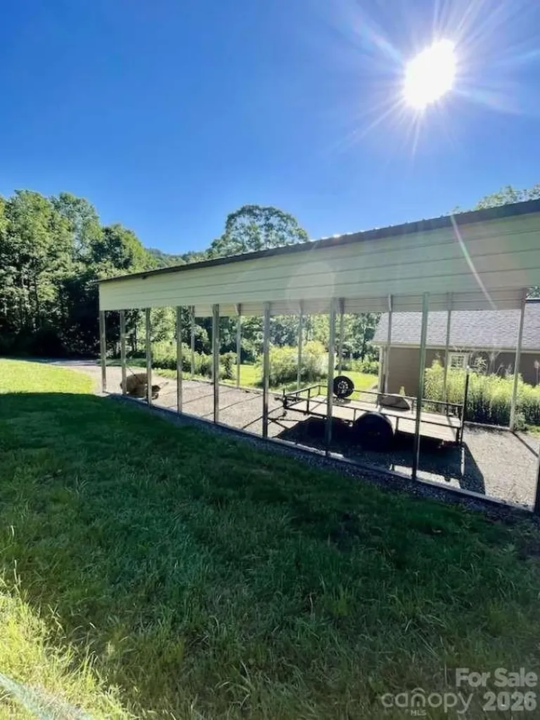 260 Bull Creek Road Asheville NC 28805