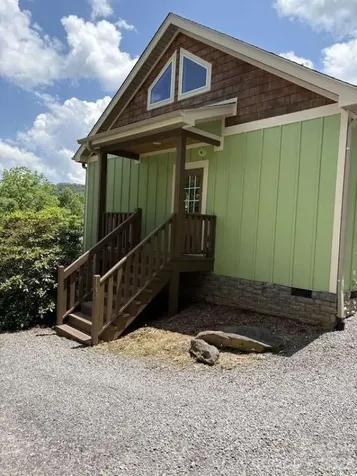260 Bull Creek Road Asheville NC 28805