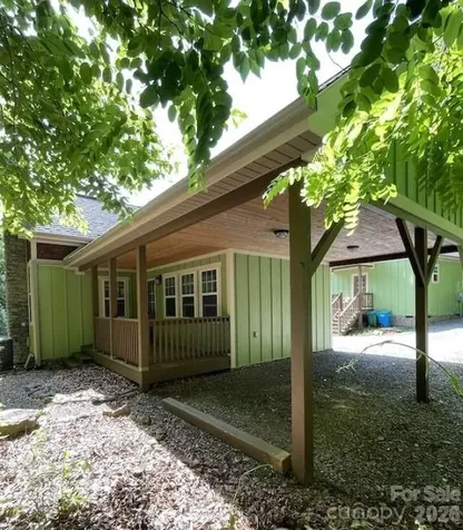 260 Bull Creek Road Asheville NC 28805