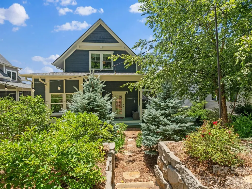 18 Thurland Avenue Asheville NC 28803