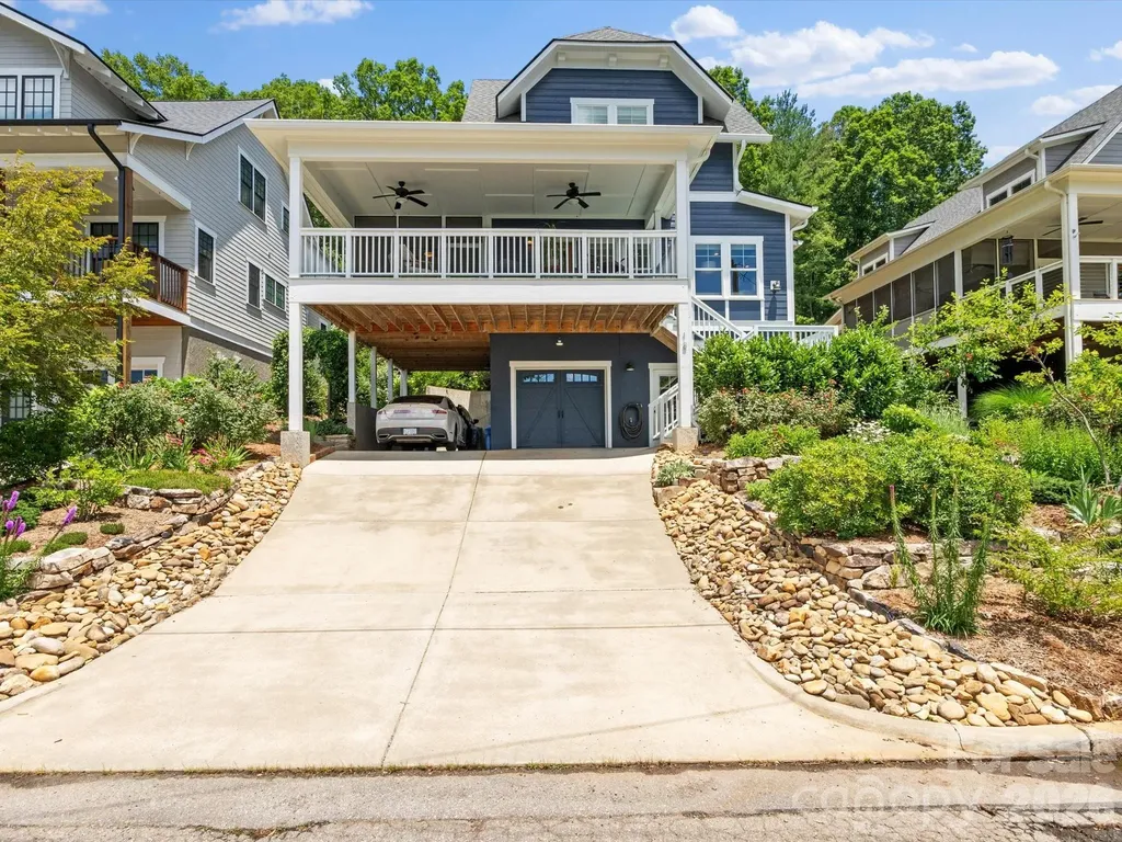 18 Thurland Avenue Asheville NC 28803